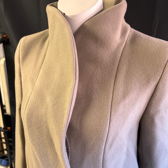 New womens Small Aritzia Wilfred wool and cashmere Cocoon Coat - Picture 2 of 10